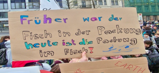 Die Plakate sind keine Kunstwerke - sie leben in der Aktualität.