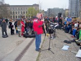 Lehrer - Herr Schmidt - im Statement.