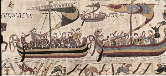 Ausschnitt Teppich von Bayeux: Eroberung Englands durch den Normannenherzog Wilhelm den Eroberer Ausschnitt Teppich von Bayeux: Eroberung Englands durch den Normannenherzog Wilhelm den Eroberer