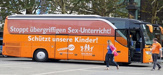 sogenannter Bus der Meinungsfreiheit
