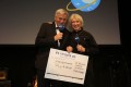 Peter Orloff überreichte einen Scheck