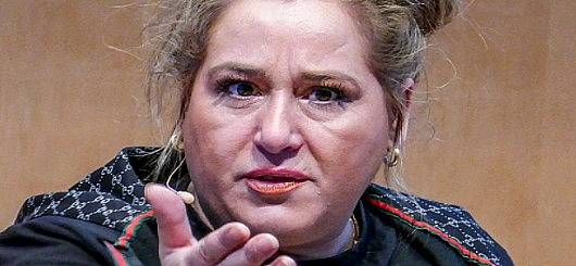 Idil Nuna Baydar alias Jilet Ayse 