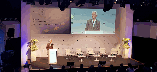  Auftritt der neuen EZB-Präsidentin: Christine Lagarde beim 29th EBC 2019 in Frankfurt am Main