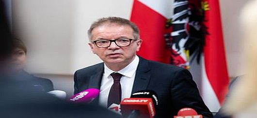 Gesundheitsminister Anschober