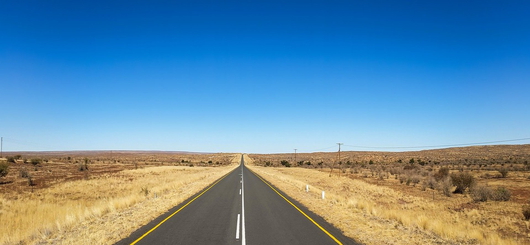 Namibia hat bessere Strassen und mehr Parkmöglichkeiten als Deutschland