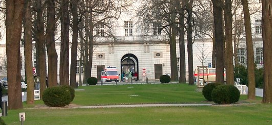 Einladung: Richtfest für zwei Gebäude der Spitzenforschung zu humanen Organmodellen und innovativen Arzneimitteln