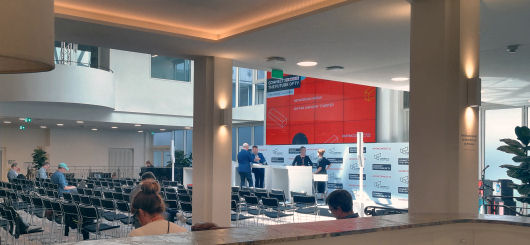 Der Konferenzsaal in der Isarpost, dem früheren Postscheckamt unweit des Sendlinger Tores.