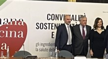 Ministerpräsident und Minister für auswärtige Angelegenheiten und internationale Zusammenarbeit Antonio Tajani