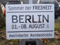 Werbeplakat für vergangene Querdenken-Großdemos, die Ballweg mitorganisierte, Stuttgart, 24.12.2022