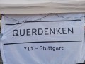 Banner am Verköstigungszelt der Veranstalter, Stuttgart, 24.12.22