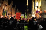 Polizei schützt AFD und DemoteilnehmerInn