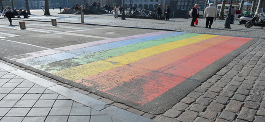 Auch in Maastricht / Niederlande gibt es schon lange diesen Zebrastreifen
