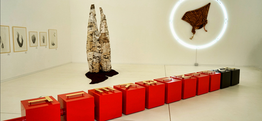 Die Stahlskulptur Uneinigkeit ist einer der Blickfänge bei der Ostsee Biennale