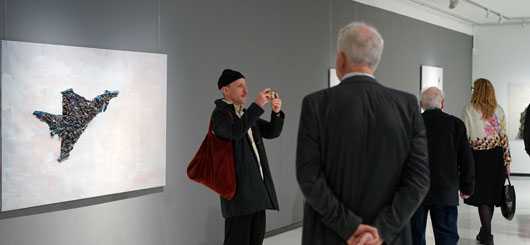 Der österreichische Künstler Clemens Krauss begeistert in Rostock mit der Ausstellung 