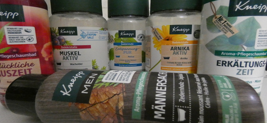 Eine Auswahl von Kneipp Badezusätzen (sorry Tetesept war gerade aufgebraucht)