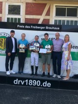 das Team von Hurrikan Roose