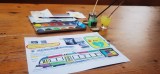 Spielerisches Lernen durch den Einsatz von Plüschfiguren, Malen oder Basteln