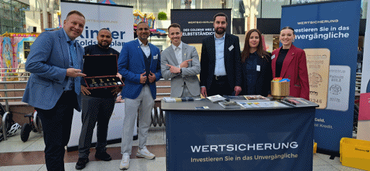 Das Goldteam: v.l.r. S. Mündelein, T. Polloczek, R. Sicharam, T.Weigel, P. Lang, H.B. Mansour, K. Junker Das Goldteam: v.l.r. S. Mündelein, T. Polloczek, R. Sicharam, T.Weigel, P. Lang, H.B. Mansour, K. Junker