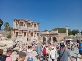 Ausblick auf die Bibliothek des Celsus, Freilichtmuseum bei Selcuk, Türkei, 08.09.2025. Foto: Sergej Perelman