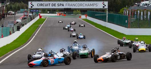 Eintauchen-in-die-Geschichte-des-Motorsports