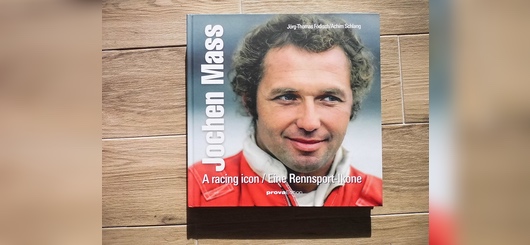Buch-Jochen-Mass-eine-deutsche-Rennsport-Ikone