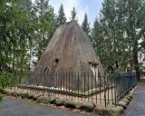 Die Grabpyramide Prinz Heinrichs