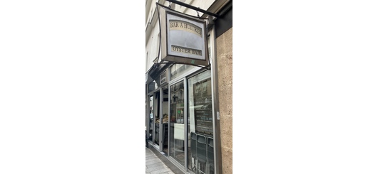 Opium La Cabane in der Rue Dauphin Nr. 44