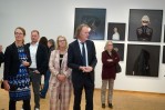 Informativer Rundgang mit Kunsthallenchef und Ministerin