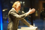 Dr. Jörg-Uwe Neumann,Chef der Kunsthalle Rostock und Juror, lobte Qualität und Harmonie.