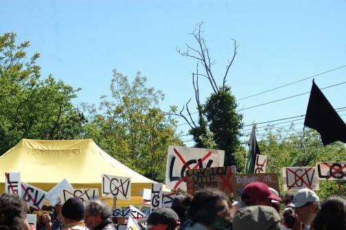 Manifestation contre le projet ferroviaire LGV sud ouest 