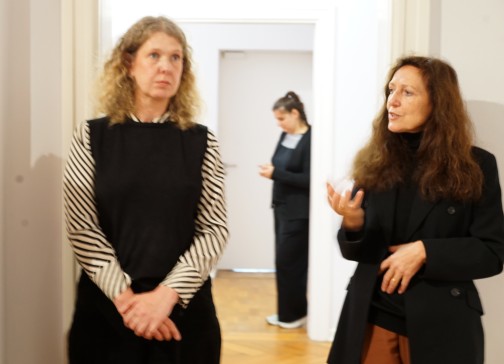  Kuratorinnen Antje-Britt Mählmann (li)  und Beate Kemfert